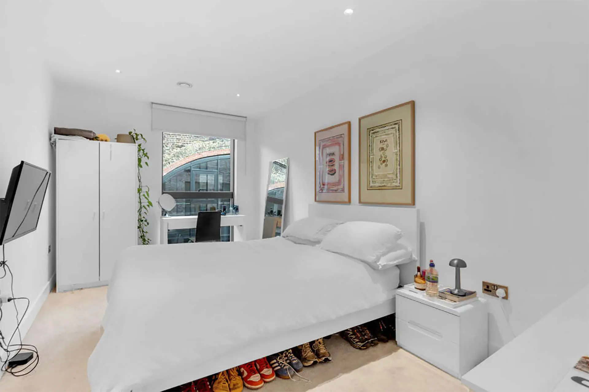 Master bedroom in Patcham Terrace London SW8 | IIG Estates